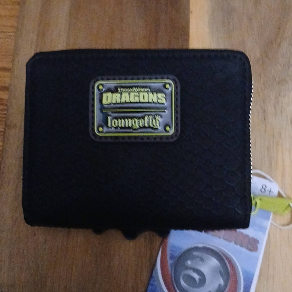 Loungefly Black Wallet with Green Accents - Picture 2 of 2